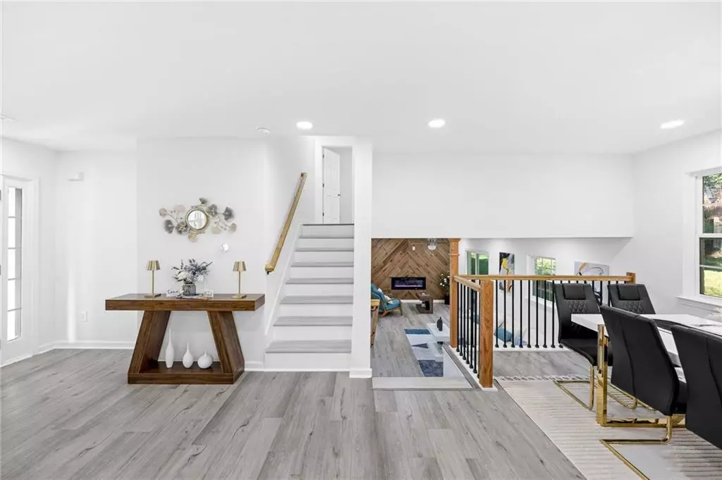 Decatur, GA 30035,3892 Northstrand DR