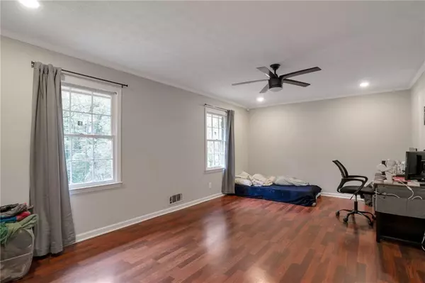 Conyers, GA 30012,1210 Brookside DR NE