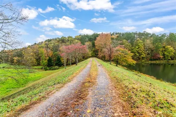 Dawsonville, GA 30534,5618 Highway 52