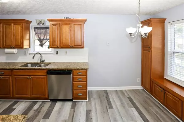 Winder, GA 30680,132 POPLAR WAY