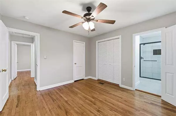 Smyrna, GA 30080,1003 Valley DR