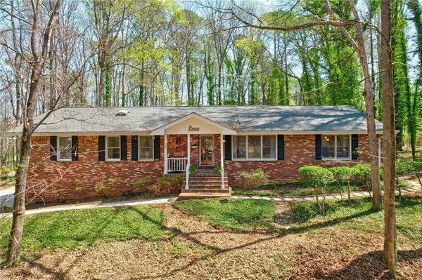 730 Ponderosa CT, Fayetteville, GA 30214