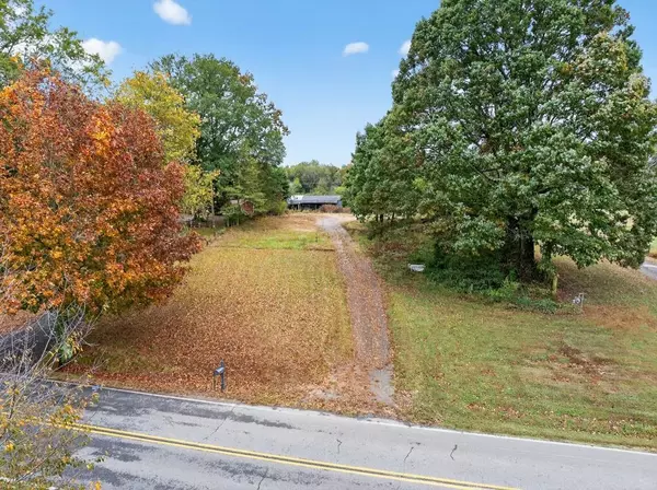 4525 Franklin Gold Mine RD, Cumming, GA 30028