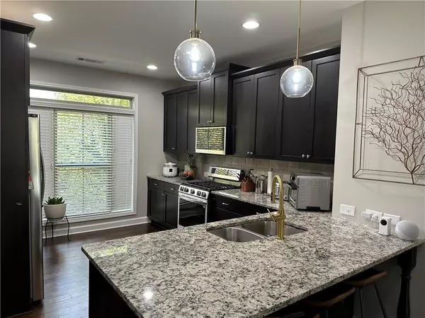 Suwanee, GA 30024,4253 Tacoma TRCE