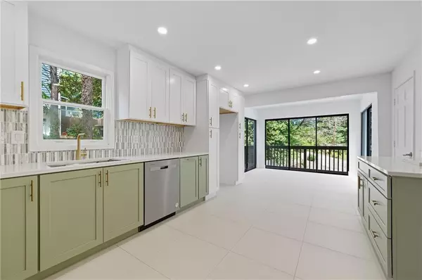 Mableton, GA 30126,51 SE Queen Anne DR