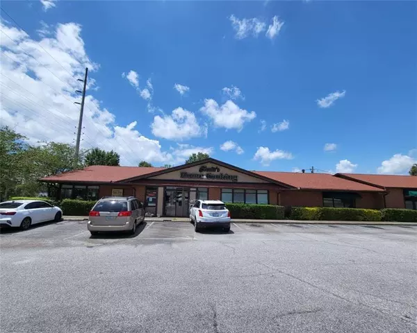 Monroe, GA 30655,1102 W Spring ST W