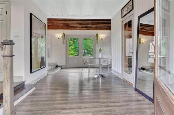 Peachtree City, GA 30269,4 & 5 Northlake CIR