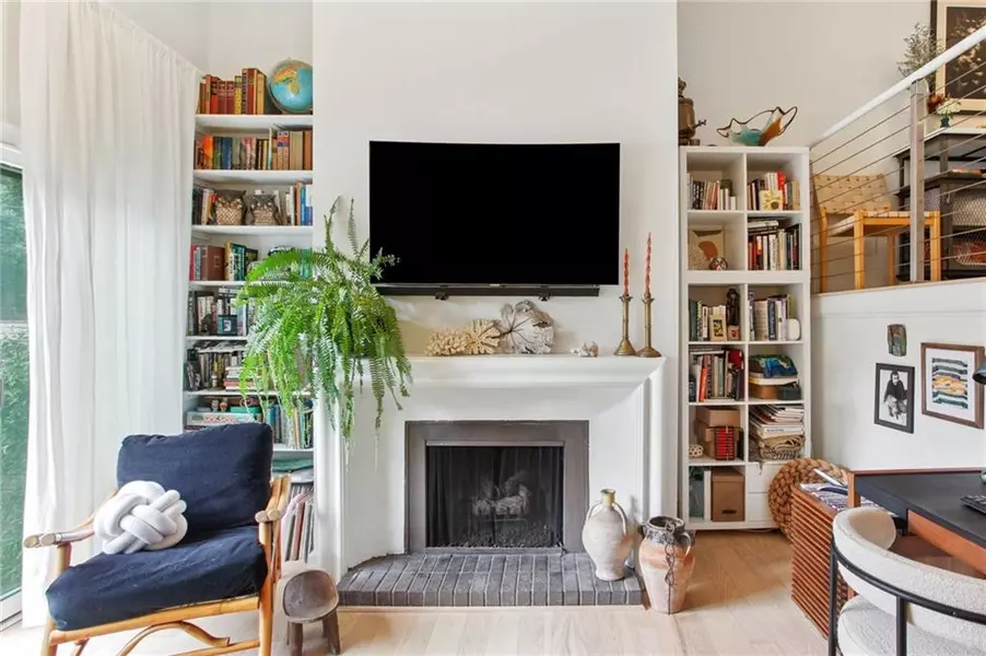 835 Glendale TER NE #2, Atlanta, GA 30308