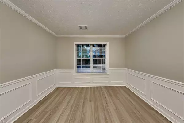 Suwanee, GA 30024,400 Manor Glen DR