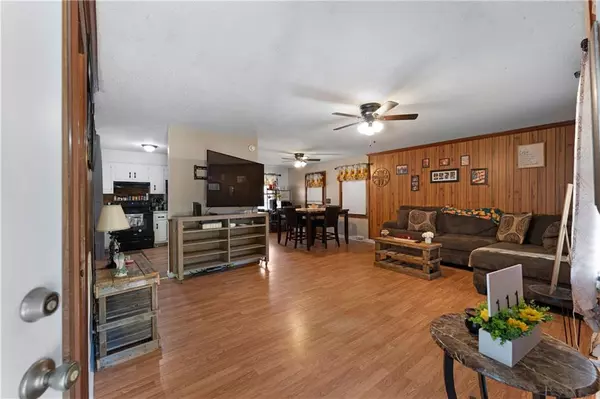 Lindale, GA 30147,1 VAN TASSEL DR SE