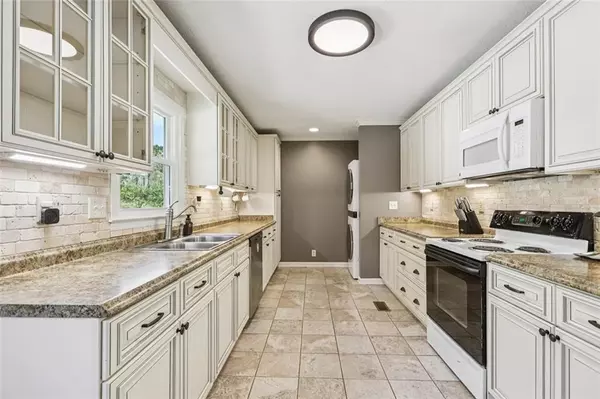 Bowdon, GA 30108,110 Bartlett Circle