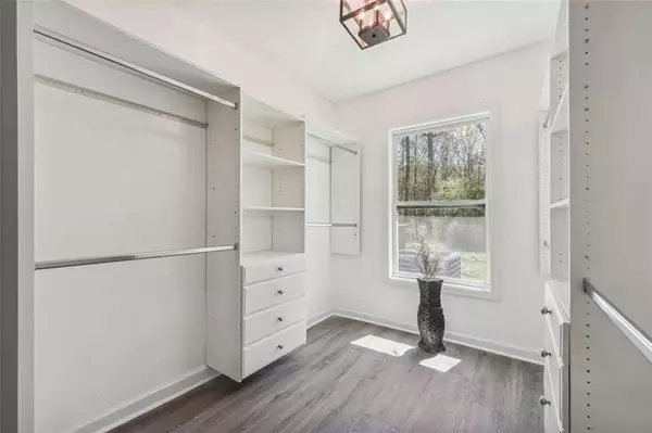 Adairsville, GA 30103,6633 Highway 140 NW