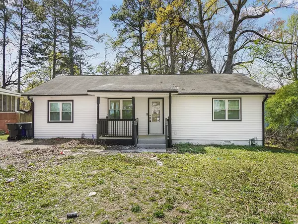 117 Spring ST, Stockbridge, GA 30281