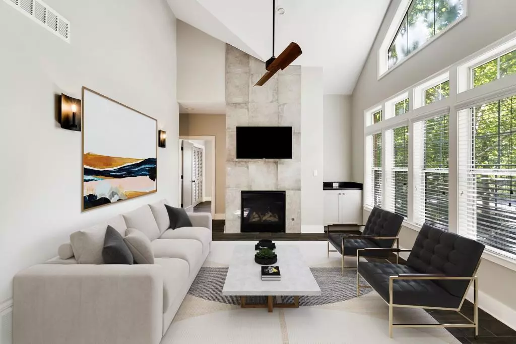 Atlanta, GA 30308,240 Renaissance Pkwy NE #214