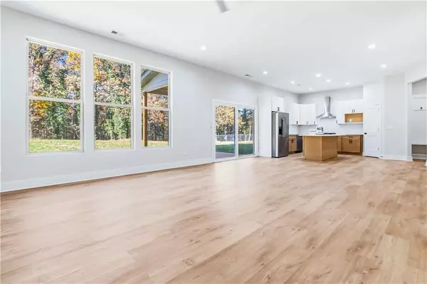 College Park, GA 30337,4485 Kent RD