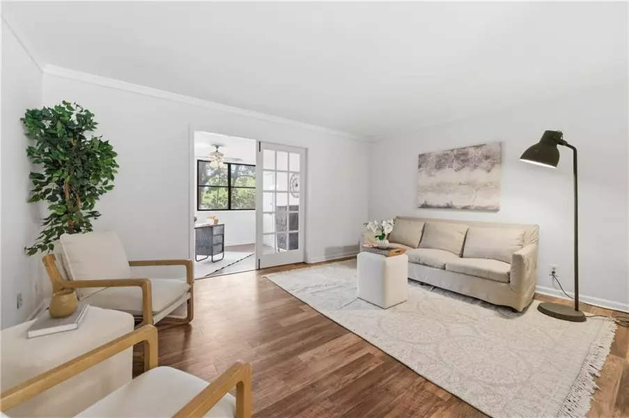 73 Montre SQ, Atlanta, GA 30327