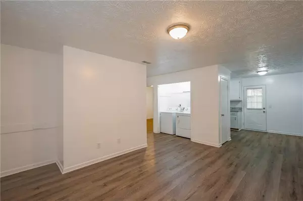 Monroe, GA 30655,414 Wall ST #4