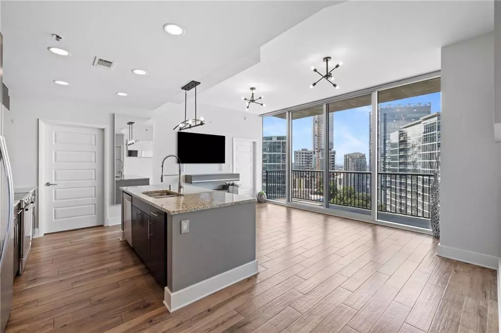 Atlanta, GA 30309,1080 Peachtree ST NE #1812