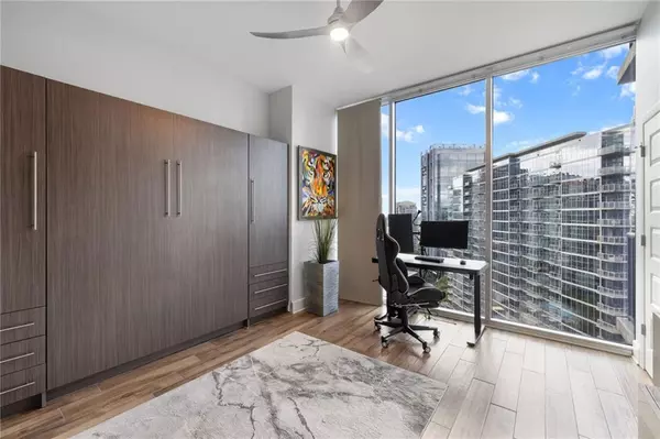 Atlanta, GA 30309,1080 Peachtree ST NE #1812