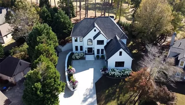 398 Dunleven Manor WALK, Lawrenceville, GA 30043