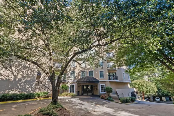 Atlanta, GA 30309,1 Biscayne DR NW #704