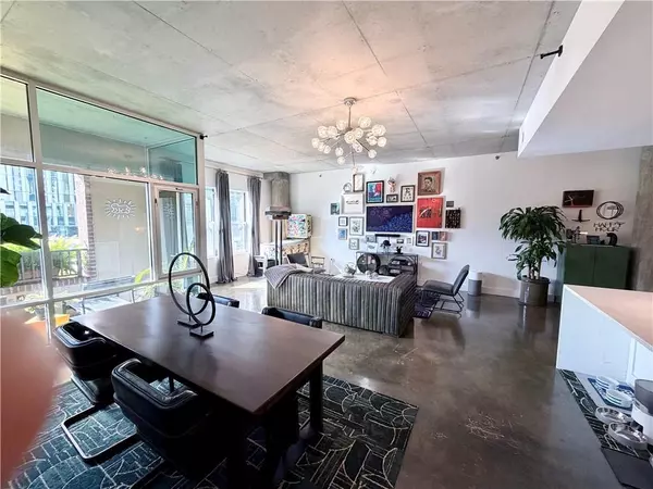 Atlanta, GA 30308,845 Spring ST NW #524