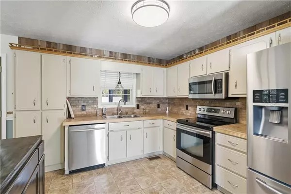 Cartersville, GA 30121,14 Arbors WAY NW