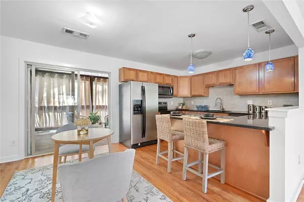 Decatur, GA 30030,449 CLAIREMONT AVE #B3