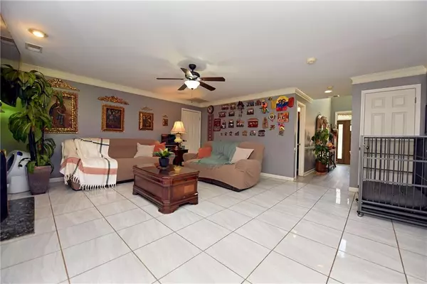 Rome, GA 30165,107 E Clinton DR E