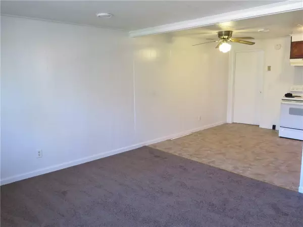 Decatur, GA 30032,2555 Lloyd RD