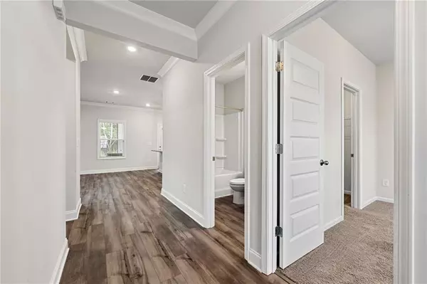 Loganville, GA 30052,495 Sterling Creek WAY