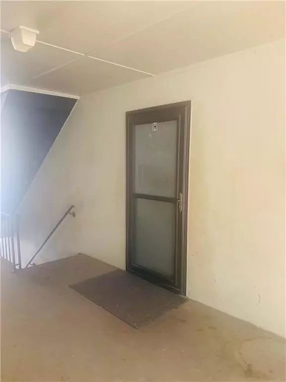 Atlanta, GA 30328,725 Dalrymple RD #3H