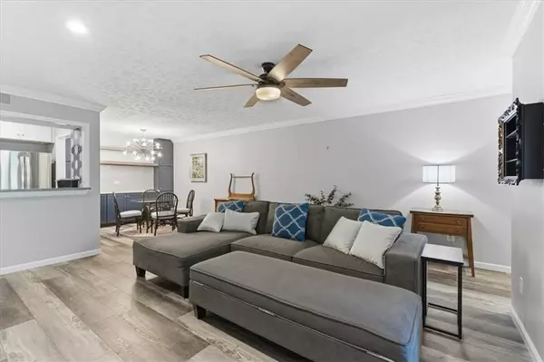 Atlanta, GA 30338,501 Dunbar DR