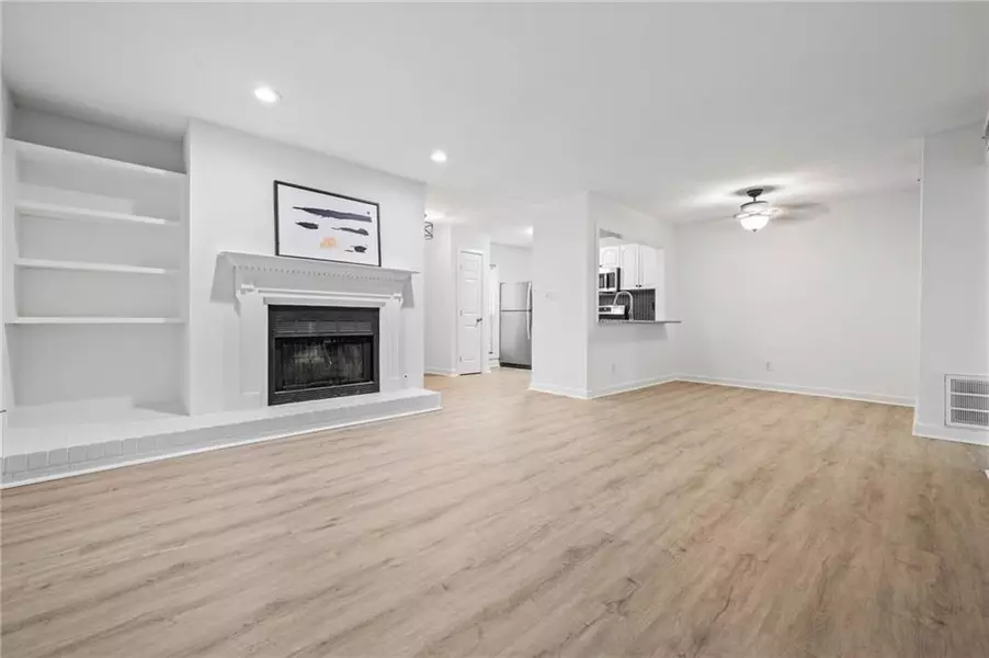 102 River Run DR, Atlanta, GA 30350