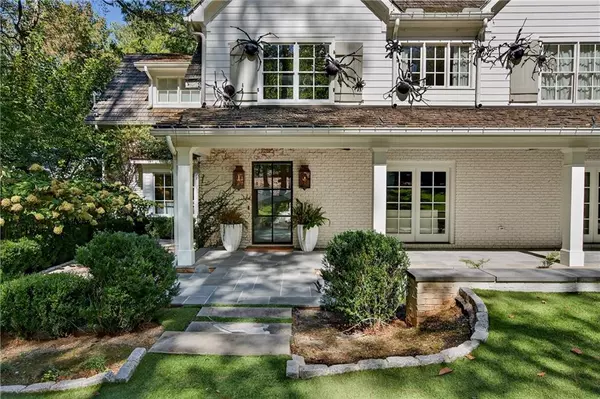 Atlanta, GA 30324,3280 W Roxboro RD NE