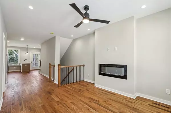 Atlanta, GA 30310,1095 Tucker AVE #408