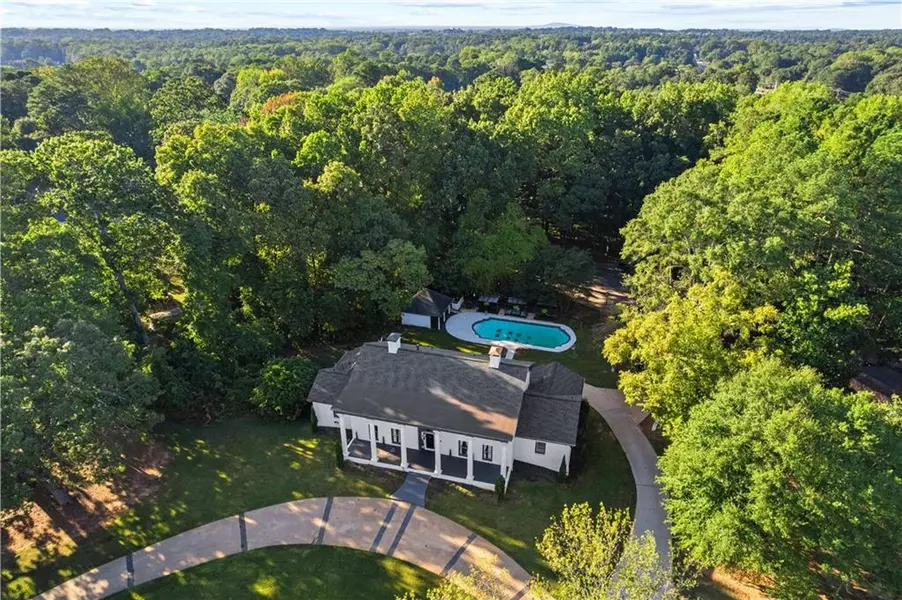 4598 Glore RD SW, Mableton, GA 30126