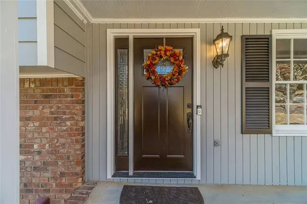 Lilburn, GA 30047,565 JAMES ST SW