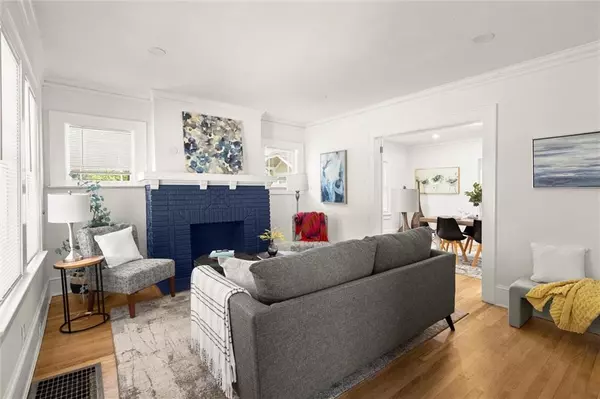 Atlanta, GA 30311,1003 Cascade RD SW