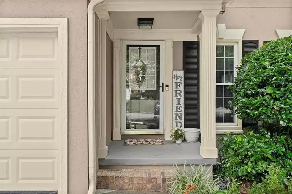 Johns Creek, GA 30022,10000 Barston CT