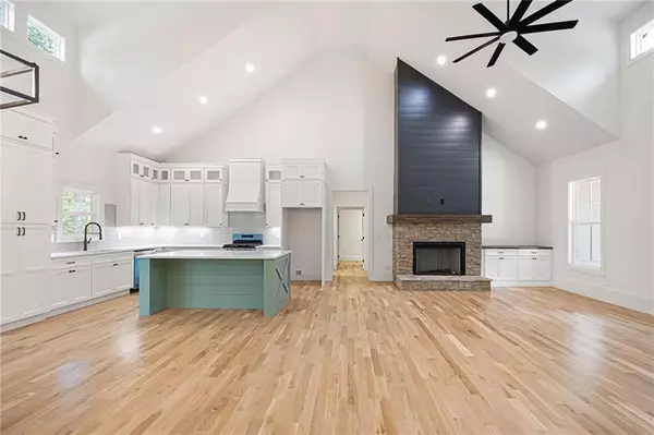 Cartersville, GA 30120,66 B PMB Young RD SE