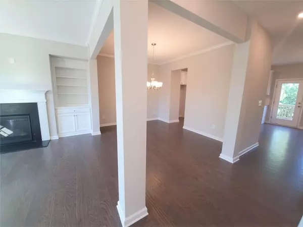 Suwanee, GA 30024,881 Sunset Park DR