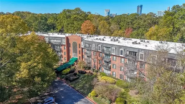 Atlanta, GA 30324,28410 Plantation DR NE