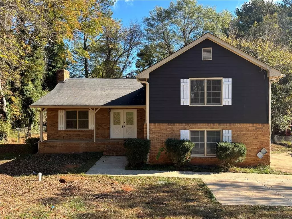 Lilburn, GA 30047,676 Killian Hill RD SW