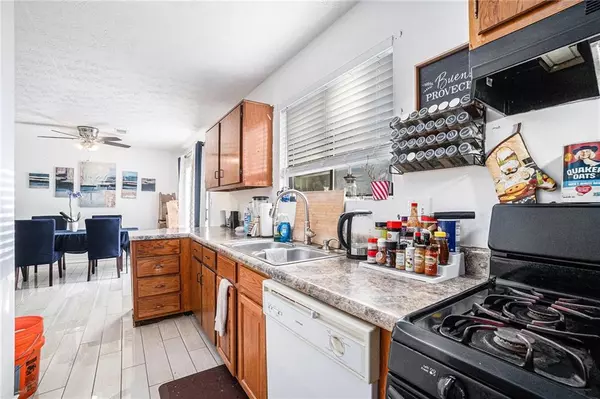 Austell, GA 30168,6736 Ivy Log DR