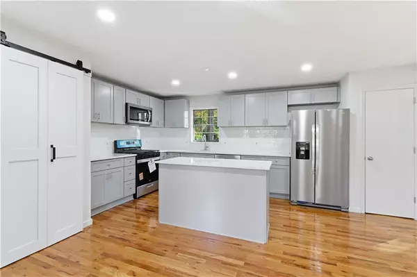 Woodstock, GA 30188,235 Sabrina CT