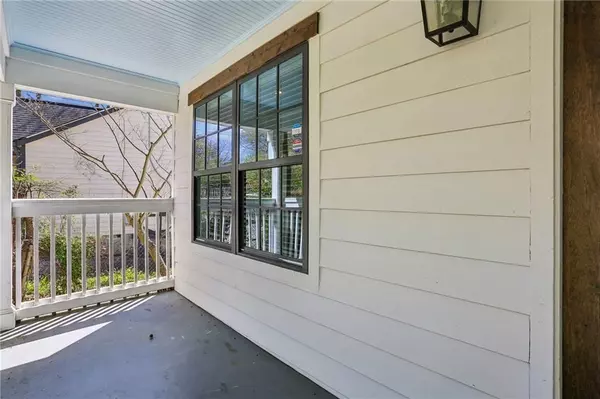 Atlanta, GA 30316,1833 Flat Shoals RD SE