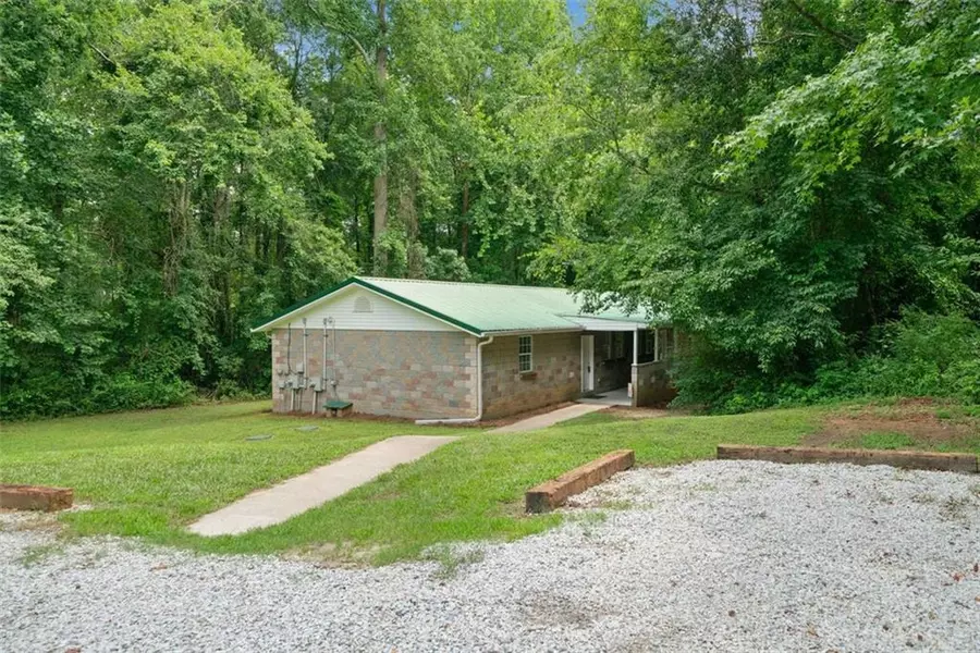 1628 ROCKMART RD, Villa Rica, GA 30180