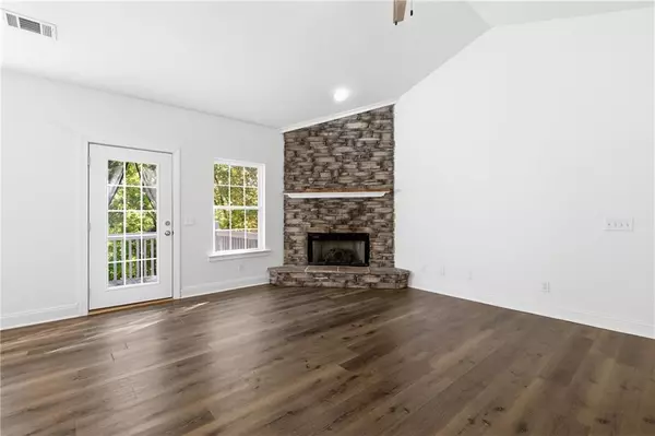 Cleveland, GA 30528,622 Spring Crest RD