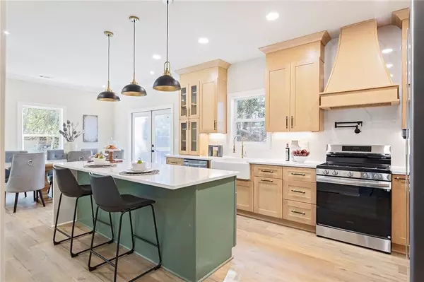 Decatur, GA 30032,2425 Mellville AVE